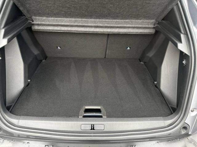 Peugeot 2008 image 3