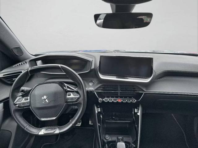 Peugeot 2008 image 7