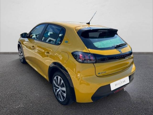 Peugeot 208 image 4