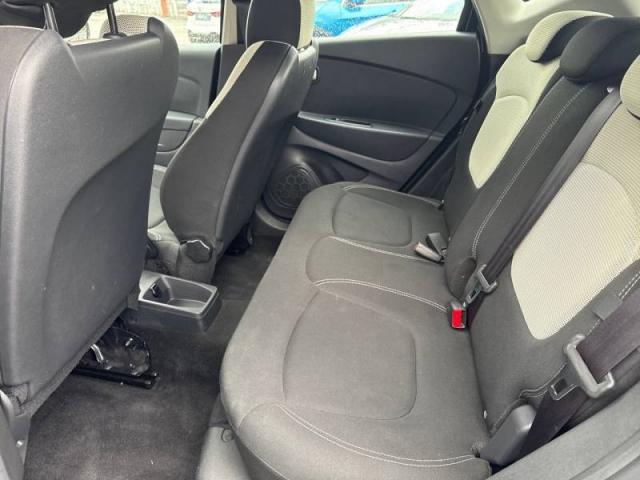 Renault Captur image 9