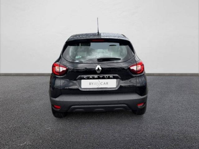 Renault Captur image 2