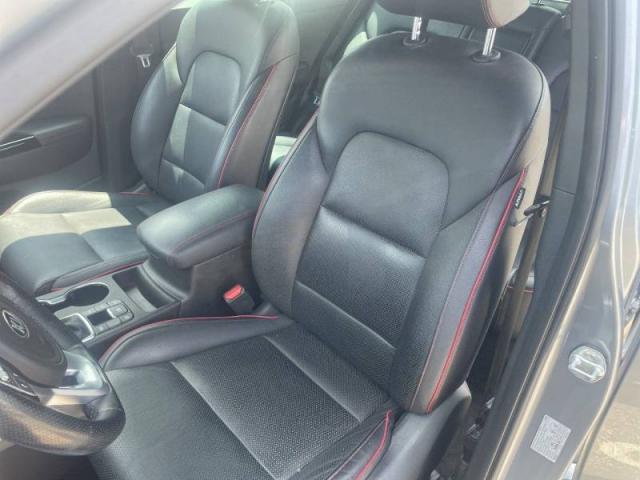 Kia Sportage image 6