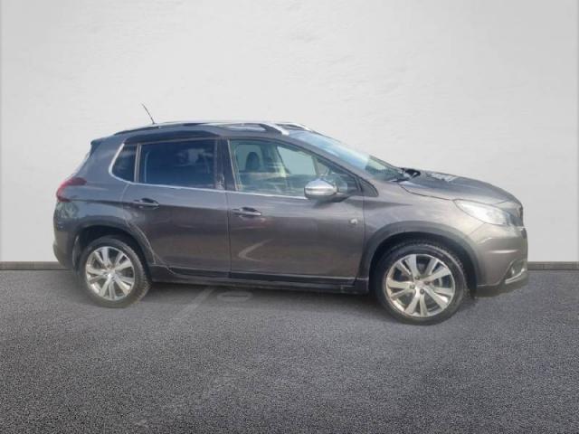 Peugeot 2008 image 9