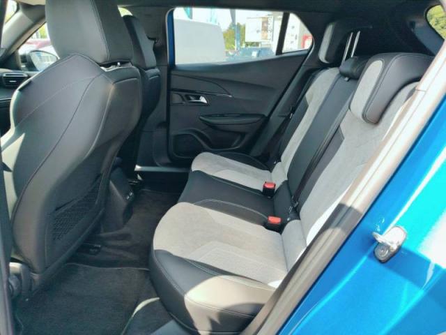 Peugeot 2008 image 3