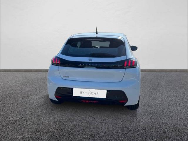 Peugeot 208 image 6