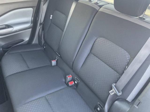 Nissan Juke image 8
