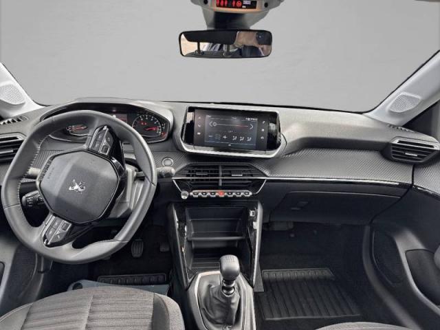 Peugeot 208 image 3