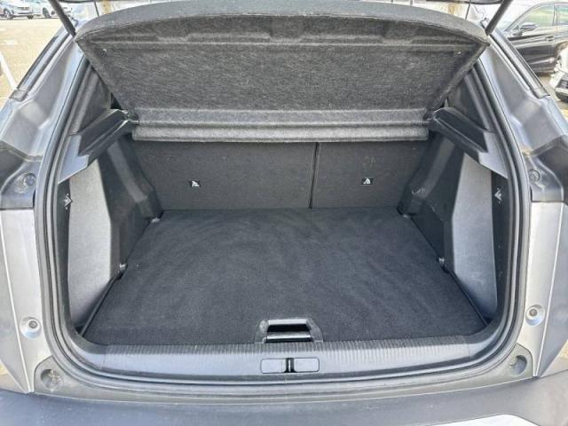 Peugeot 2008 image 5