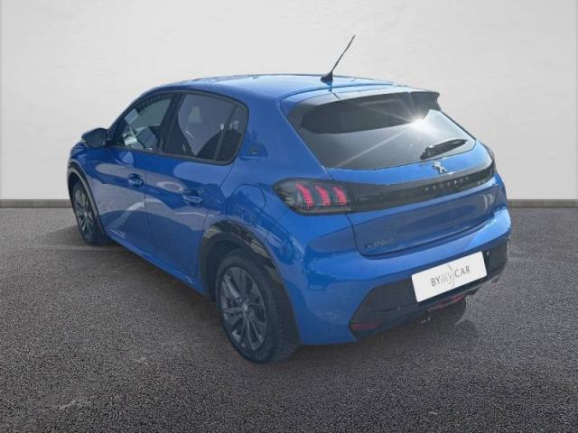 Peugeot 208 image 5