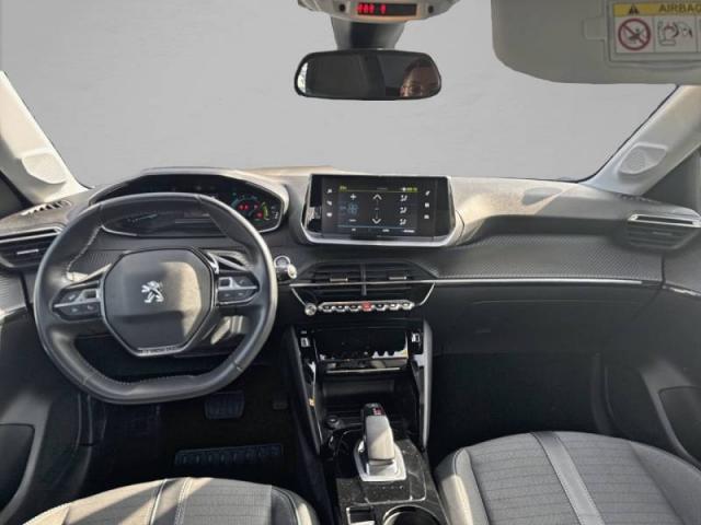 Peugeot 208 image 3