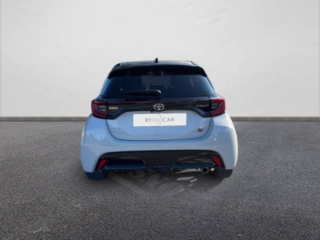 Toyota Yaris image 9