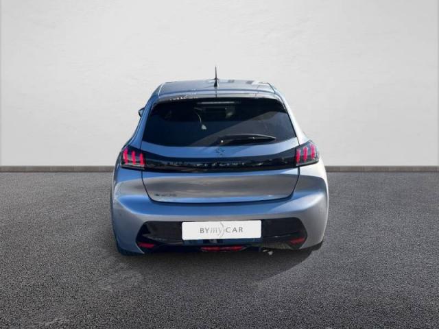 Peugeot 208 image 9