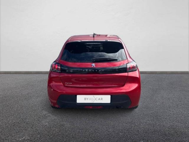 Peugeot 208 image 8
