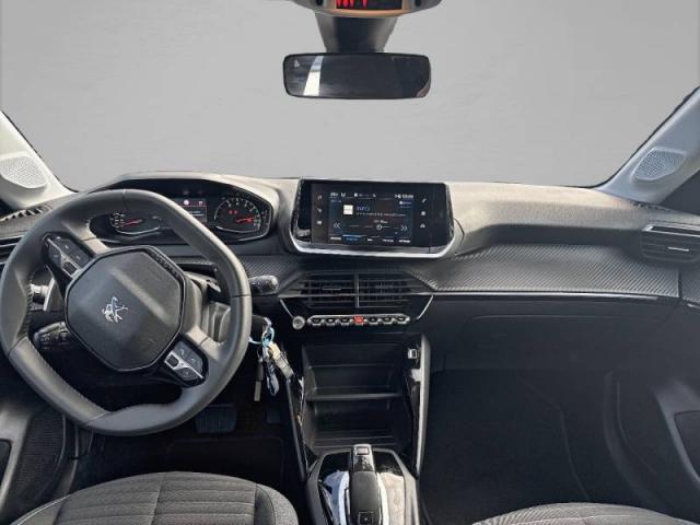 Peugeot 208 image 4