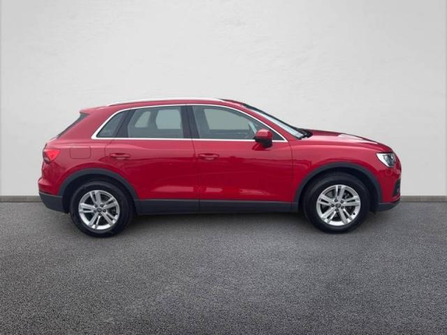 Audi Q3 image 9