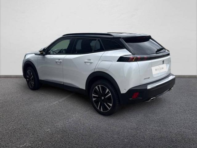 Peugeot 2008 image 8