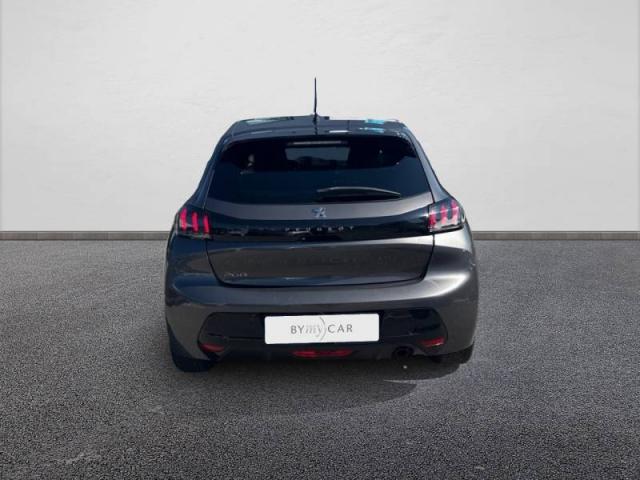 Peugeot 208 image 5