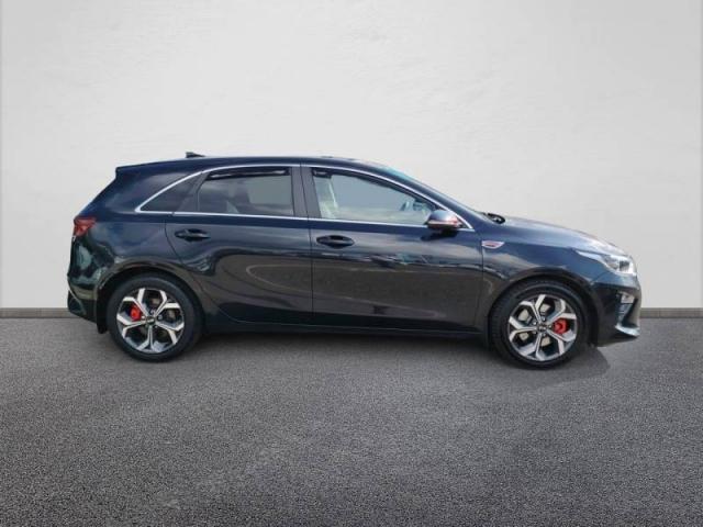Kia Ceed image 8