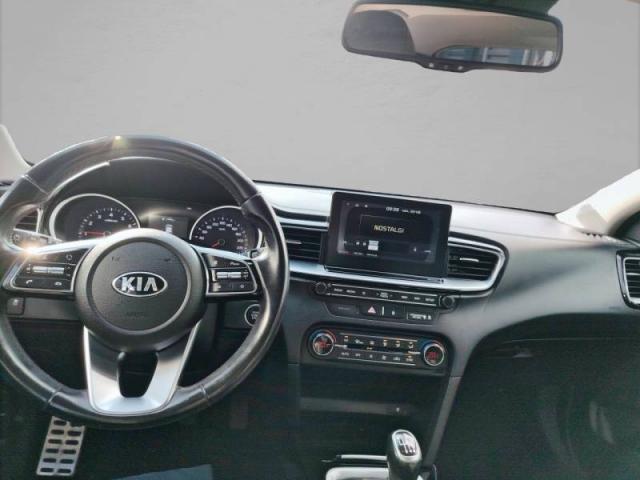 Kia Ceed image 2