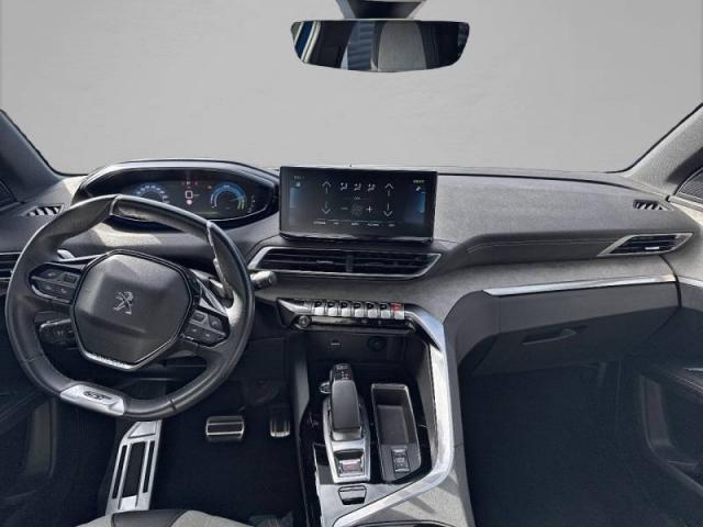 Peugeot 3008 image 8