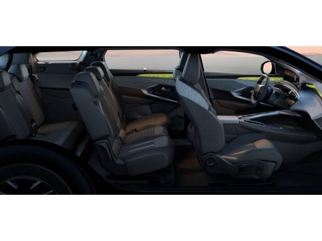Peugeot 5008 image 6