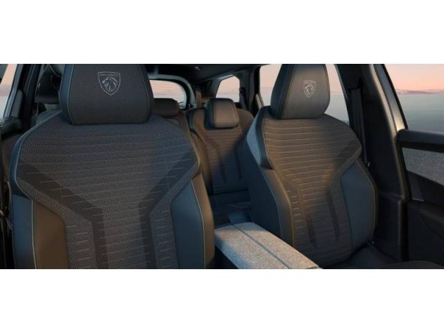 Peugeot 5008 image 4