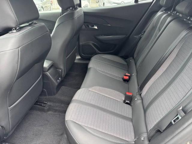 Peugeot 2008 image 5