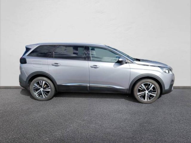 Peugeot 5008 image 5