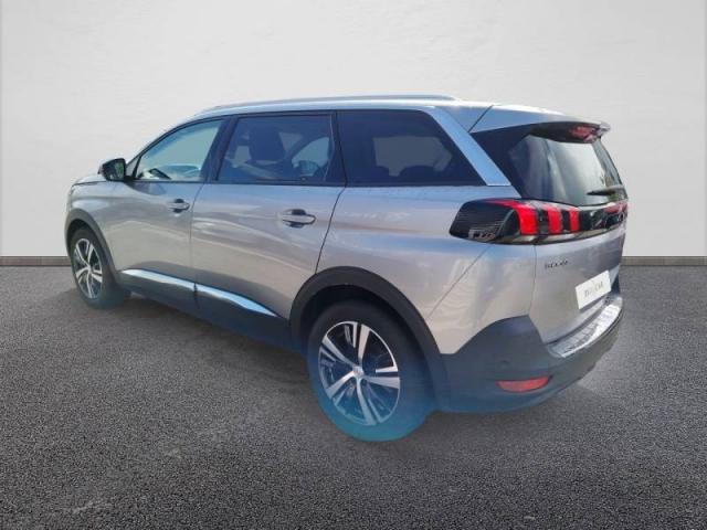 Peugeot 5008 image 6