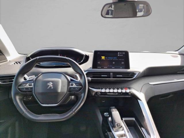Peugeot 5008 image 3
