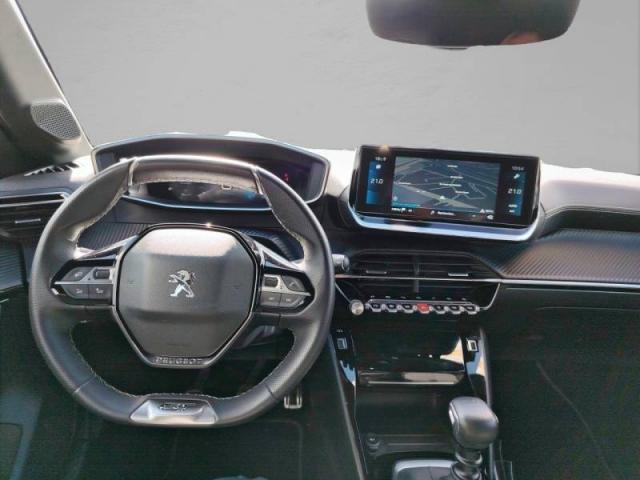 Peugeot 208 image 3