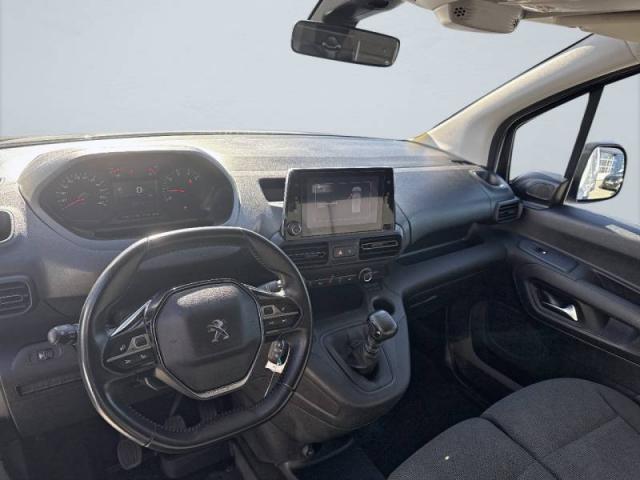 Peugeot Partner image 8