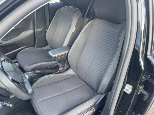 Peugeot 2008 image 1