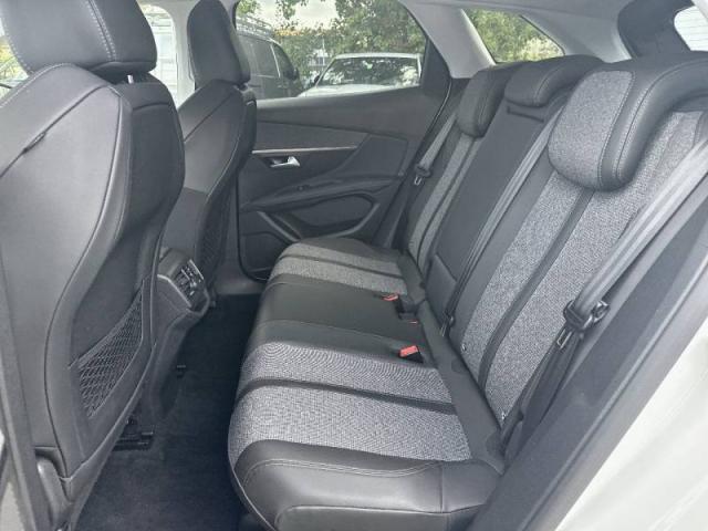 Peugeot 3008 image 6