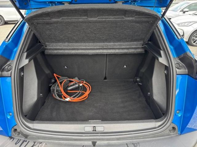 Peugeot 2008 image 3