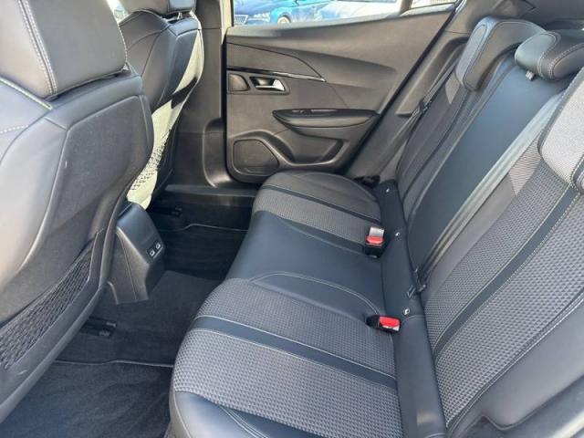 Peugeot 2008 image 4