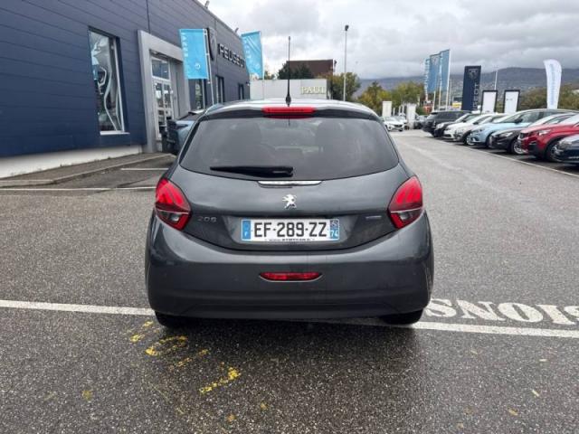 Peugeot 208 image 1