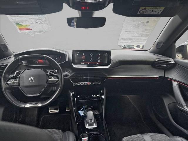 Peugeot 2008 image 6