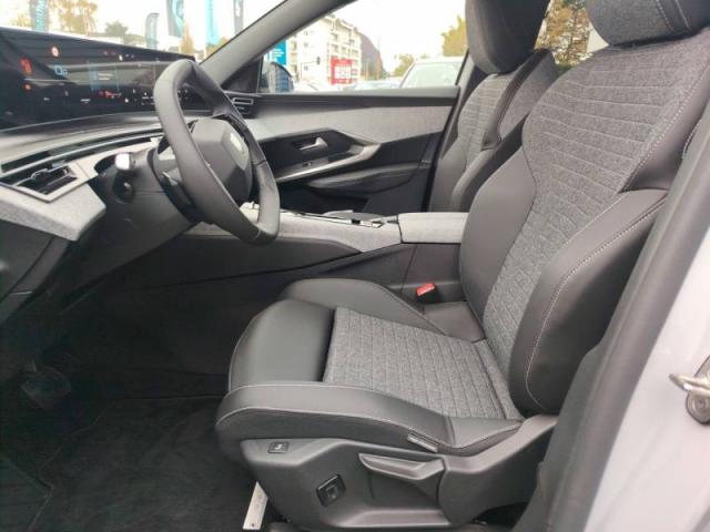 Peugeot 3008 image 3