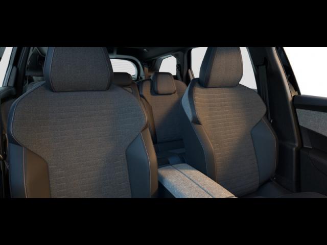 Peugeot 5008 image 4
