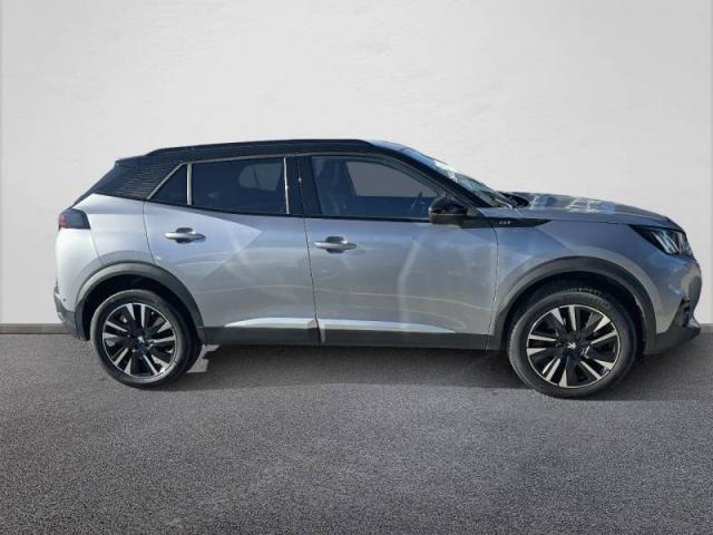 Peugeot 2008 image 6