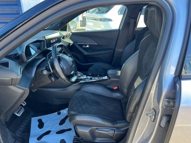 Peugeot 2008 image 9