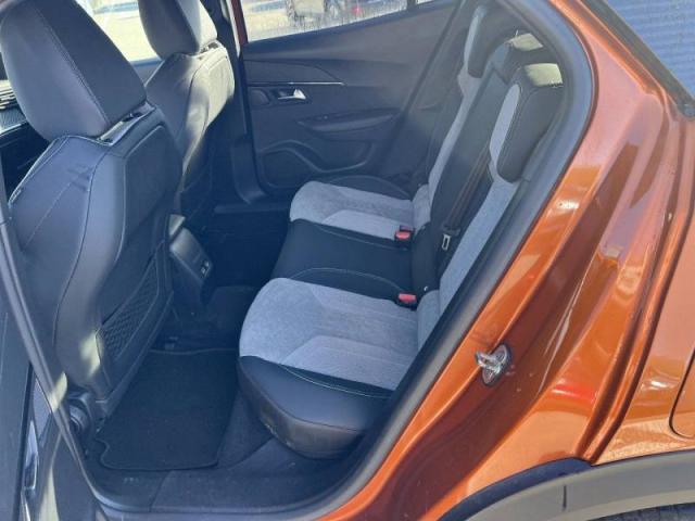 Peugeot 2008 image 4