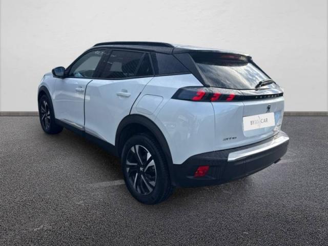 Peugeot 2008 image 1