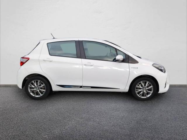 Toyota Yaris image 2