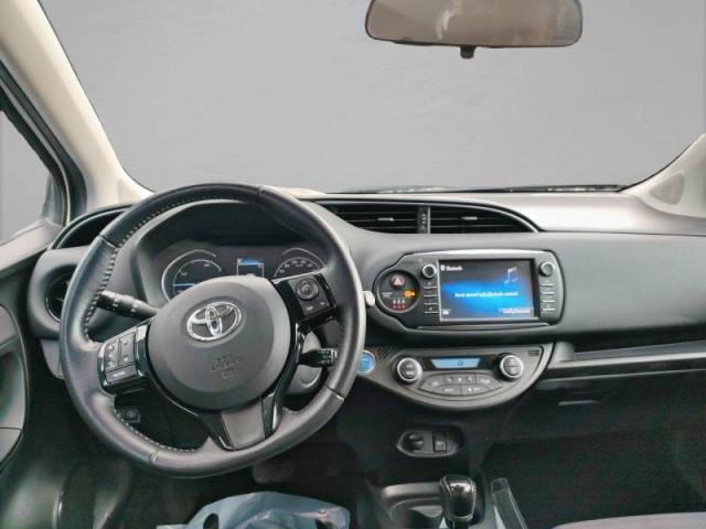Toyota Yaris image 6