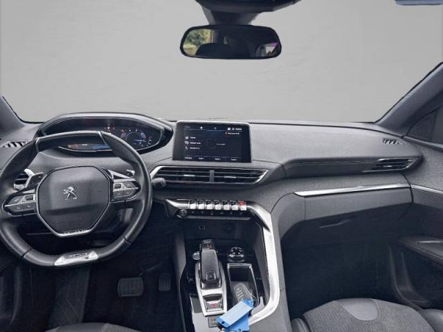 Peugeot 3008 image 2