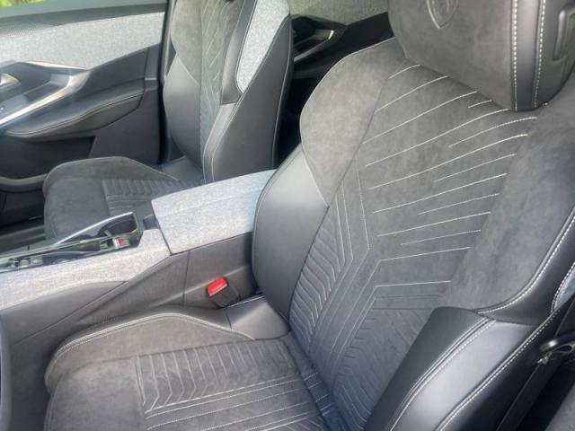 Peugeot 3008 image 8