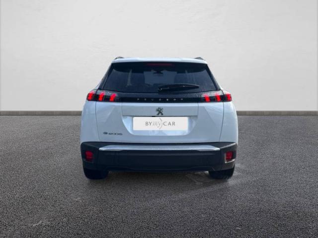 Peugeot 2008 image 3