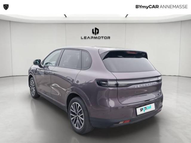 Leapmotor B10 image 7